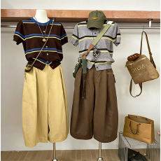 批发2026年新款休闲风<b class='q'>开衫</b>条纹上衣宽松短袖女装<b class='q'>圆领</b>单排扣百搭上衣女