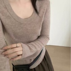 批发韩系绵羊毛U领针织打底衫女秋冬修身显瘦百搭长袖上衣<b class='q'>潮</b>