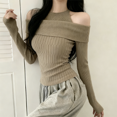 批发设计感独特假两件一字肩露肩长袖针织<b class='q'>衫</b>女2025秋季新款上衣