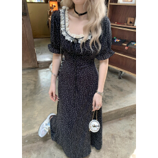 批发微胖法式花边领碎花泡泡袖<b class='q'>连衣裙</b>夏气质收腰显瘦a字度假沙滩长裙