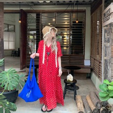 批发大码气质中国红波点短袖<b class='q'>连衣裙</b>夏显白宽松遮肉复古年代感森女长裙