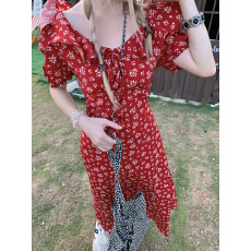 批发大码气质<b class='q'>淑女</b>海边旅游度假风荷叶边红色碎花<b class='q'>连衣裙</b>显白泡泡袖长裙