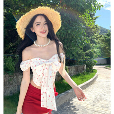 批发度假红色裙子热浪霓虹蝴蝶结小碎花减龄套装一字肩女夏短裙两件套