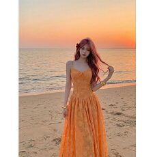 批发夏季橘色裙子刺绣吊带<b class='q'>连衣裙</b>女海边度假风长裙收腰显瘦沙滩<b class='q'>仙女</b>裙