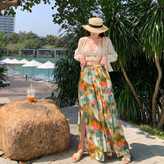 批发夏季海边度假风阔腿裤子糖果色减龄<b class='q'>套装</b>防晒开衫吊带比基尼穿搭