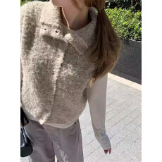 批发质感圈圈毛扣子高领毛衣女装秋冬新款韩系百搭显瘦无袖马甲