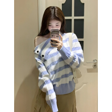 批发法式<b class='q'>不规则</b>斜肩撞色条纹毛衣女冬季加厚宽松露肩慵懒风<b class='q'>针织衫</b>上衣