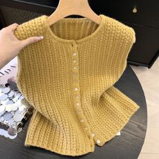 批发韩系学院风贝壳扣针织开衫背心女<b class='q'>春</b>秋温柔风叠穿外搭马甲毛衣上衣