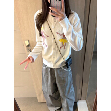 批发软糯撞色提花单排扣针织<b class='q'>开衫</b>女秋装新款宽松防晒上衣薄款