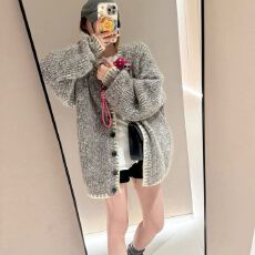 批发已出货小香风灰色花纱毛衣外套女秋冬高级感<b class='q'>中长款</b>针织开衫厚