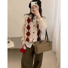 批发2026年秋季新款<b class='q'>女装</b>宽松圆领菱形格纹针织<b class='q'>开衫</b>毛衣外套