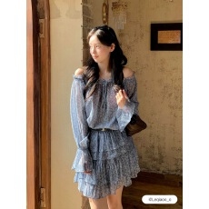 批发法式碎花<b class='q'>雪纺</b><b class='q'>上衣</b>一字肩塞莉娅衬衫女2026夏季荷叶袖收腰衬衣