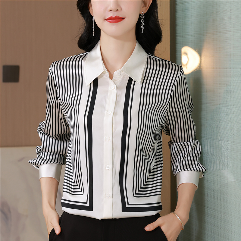 포인터 물품 나만의 것을 가져와 라. 패션 높음 그리고 센스 레트로 패션 배색 세로 줄무늬 뽕나무 누에 실크 긴 소매 셔츠 폴로 칼라 셔츠
