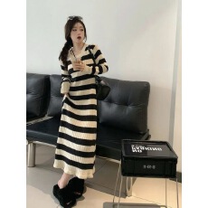 批发直接拿货 秋冬新款韩版宽松条纹针织<b class='q'>连衣裙</b>