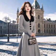 批发直接拿货 秋冬新款小香风针织连衣裙撞色毛衣裙