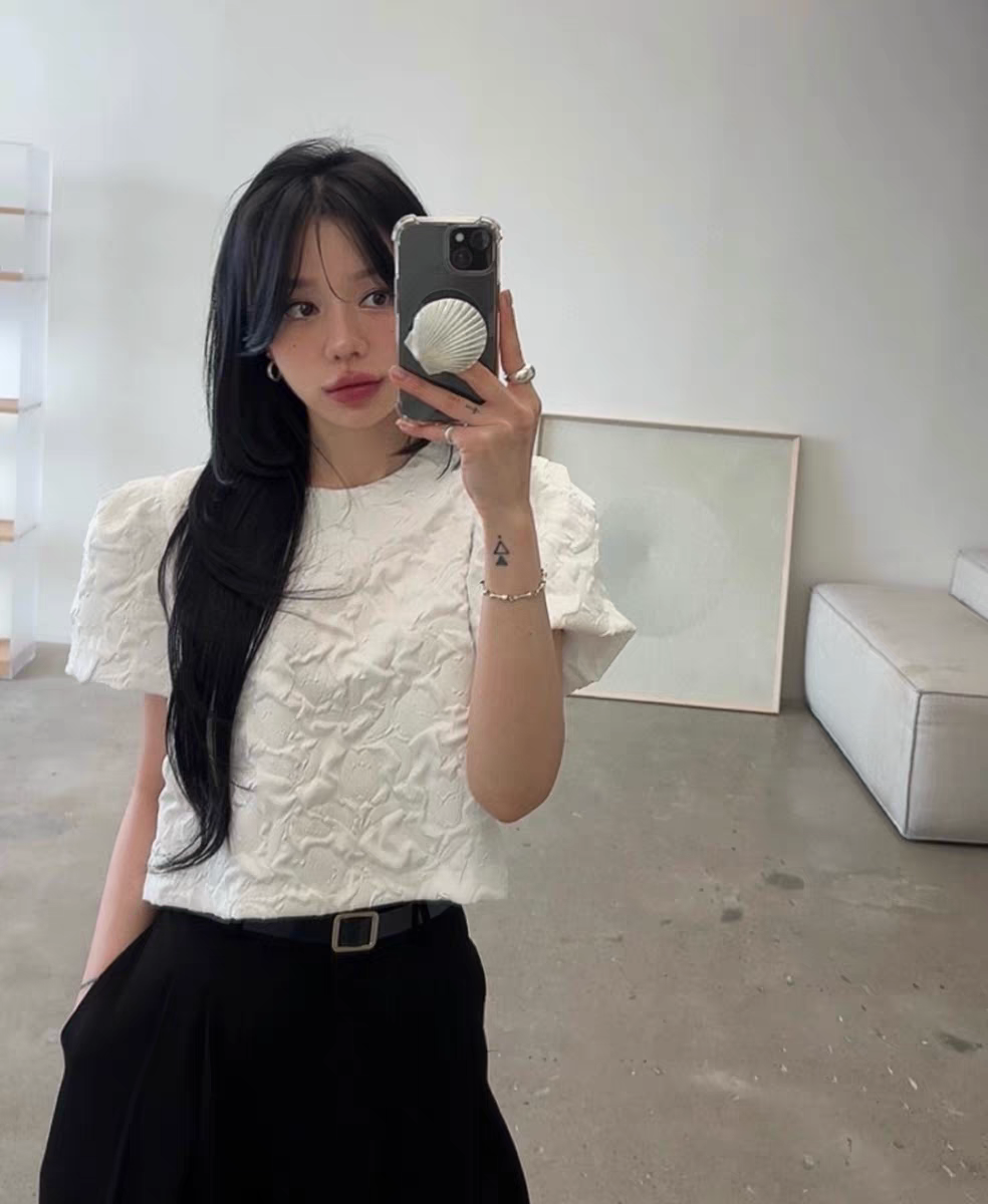 있음 선적 한국 ins 슬림해 보이는 질감 센스 버블 Pleat 반팔 셔츠