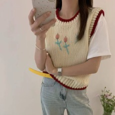 批发秋冬 <b class='q'>韩国</b><b class='q'>代购</b><b class='q'>正品</b>女装 清新郁金香提花配色圆领套头针织马甲