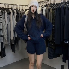 批发休闲毛衣短裤套装女<b class='q'>甜美</b>简约时尚穿搭一整套慵懒针织百搭2025秋冬