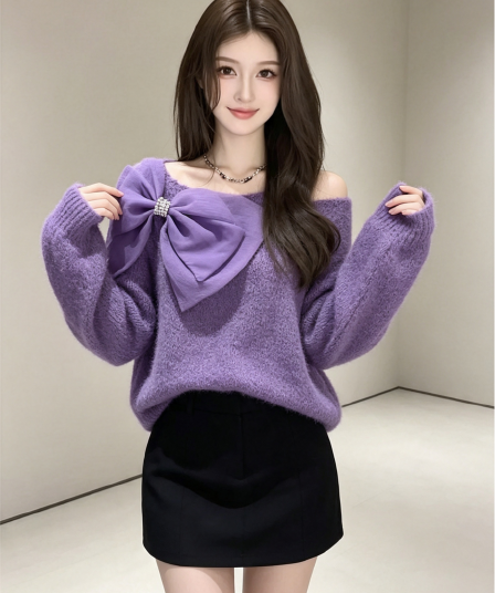 자이언트 잘 생긴 나비 매듭 스웨터 여자 가을 겨울 고급 센스 느긋한 바람 루즈핏 슬림해 보이는 Chic 니트 스웨터 맨위