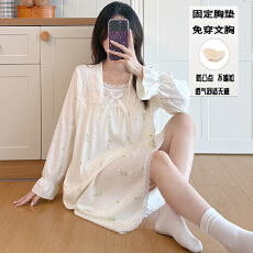 批发秋季新款女士长袖花边方领<b class='q'>睡裙</b>甜美<b class='q'>公主</b>风云朵棉柔软感带固定胸垫