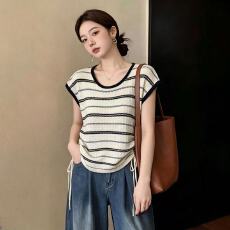批发实拍~条纹抽褶镂空圆领针织短袖T恤女<b class='q'>夏</b>季新款设计感抽绳显瘦上衣
