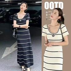 批发孕妇装2026夏季新款辣妈<b class='q'>外出</b>山茶花圆领冰丝针织条纹<b class='q'>哺乳衣</b>