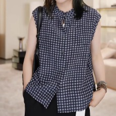批发单排扣休闲格子<b class='q'>衬衫</b>别致设计感上衣2026夏季流行叠穿无袖背心小衫