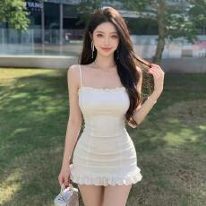 批发性感辣妹风白色修身显瘦短裙子高级感韩系气质<b class='q'>时尚</b>无袖吊带连衣裙