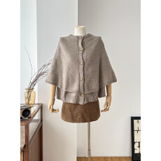 批发千金小斗篷 秋冬温柔贵气设计感灰咖色毛衣