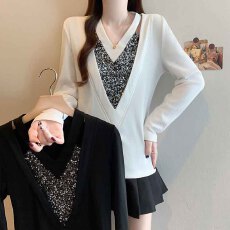 批发实拍2026<b class='q'>春</b>季新款大码女时尚缕空设计亮片拼接假两件显瘦T恤上衣