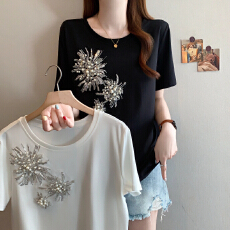 批发实拍2026夏季新款大码女装时尚宽松显瘦重工钉珠百搭弹力T恤上衣