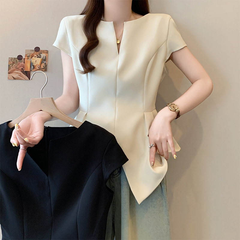 RY2900# 实拍2026夏季新款大码女时尚气质高级感收腰显瘦开叉别致T恤上衣