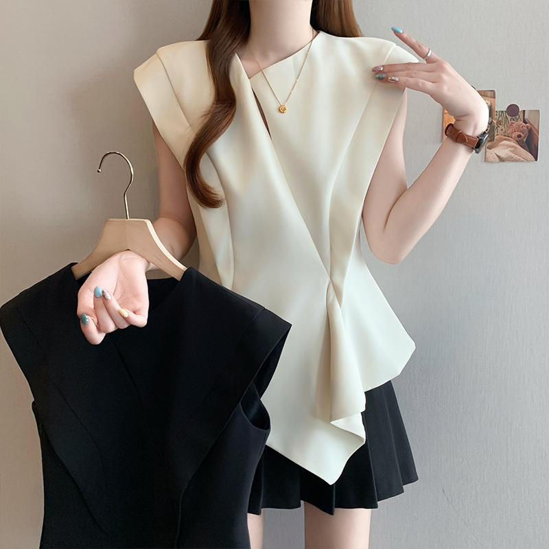 RY3574# 实拍2026夏季新款大码时尚高级感设计不规则轻奢收腰显瘦T恤上衣