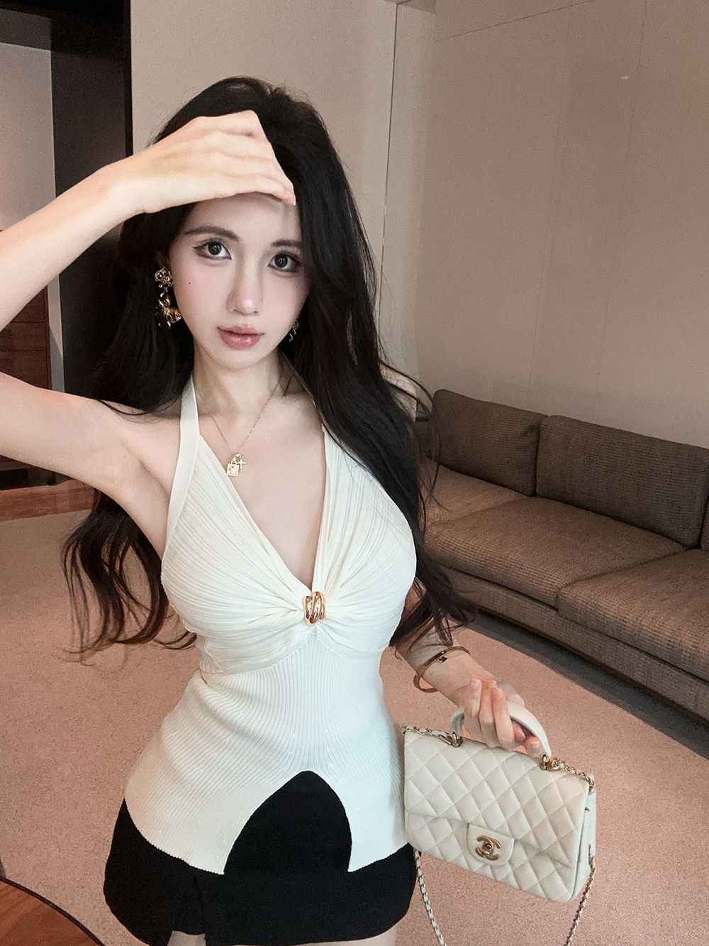 FA35537# 性感纯欲修身捏褶v领系带挂脖背心吊带上衣 服裝批發女裝批發服飾貨源