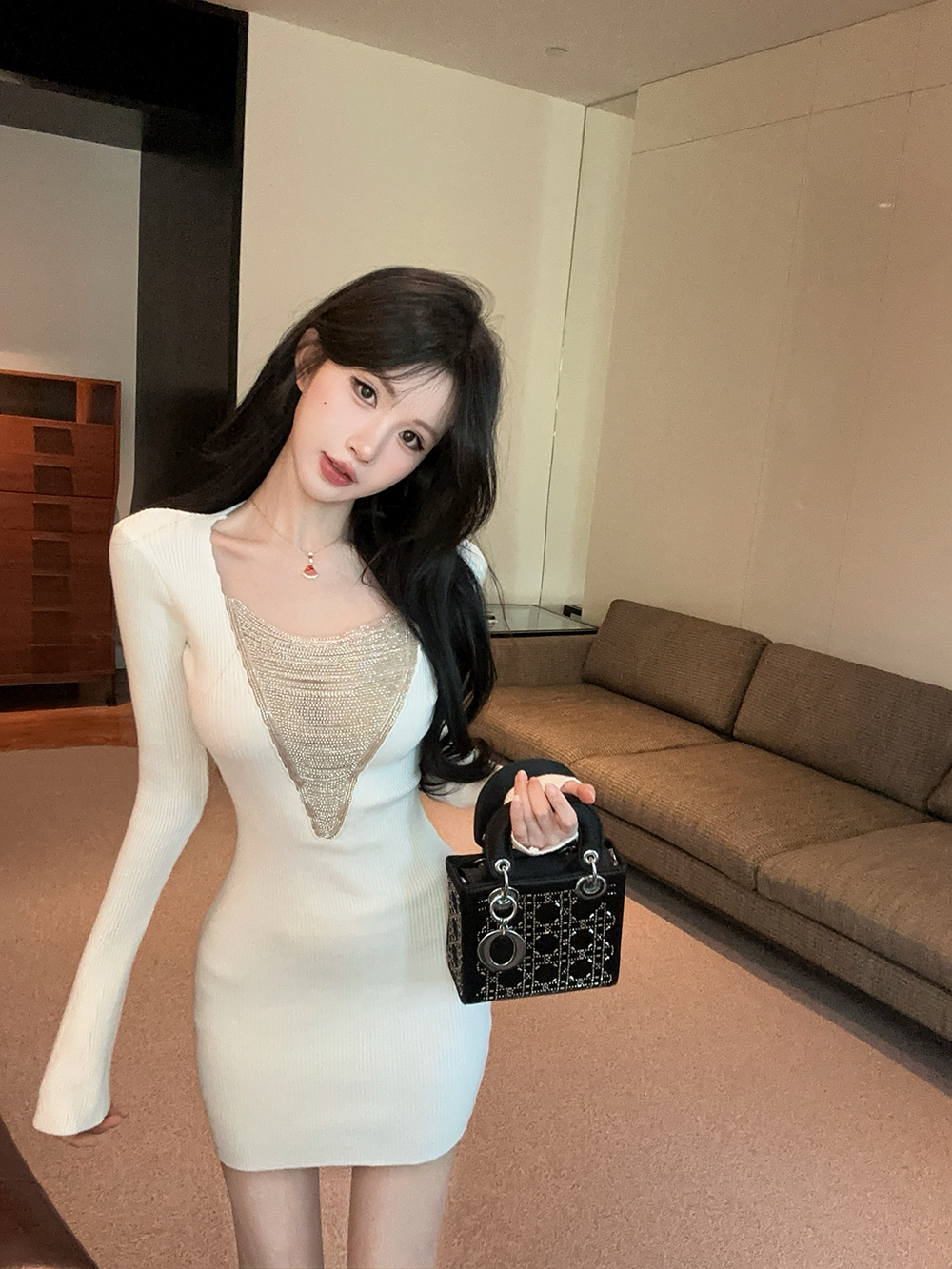 실사 정가 고급 센스 체인 패치워크 긴팔 드레스 니트 치마 순수한 욕망 바람 몸매 가꾸기 타이트 스커트 미니 스커트