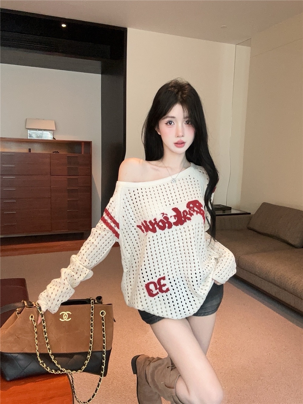 실사 정가 아메리칸 핫걸 레트로 알파벳 홀로우 아웃 비스듬한 칼라 자외선 차단 니트 스웨터 여성 오프숄더 슬림해 보이는 길다