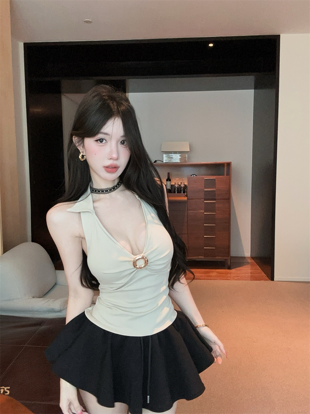 실사 정가 새로운 한국 스타일 패션 다용도 폴로 칼라 민소매 금속 장식 조끼 여성 몸매 가꾸기 슬림해 보이는 맨위