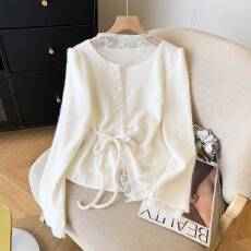 批发实拍法式温柔风蕾丝拼接女秋冬设计感收腰显瘦别致内搭打底上衣