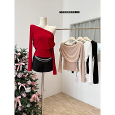 批发红色斜肩长袖打底衫女秋冬<b class='q'>露肩</b>修身内搭设计感<b class='q'>T</b><b class='q'>恤</b>上衣