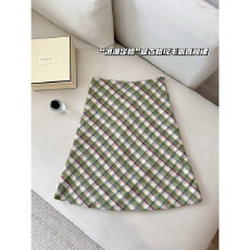 批发绿色格纹毛呢半身裙女秋冬新款高腰独特超好看半身裙