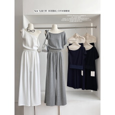 批发私服日常 斜领露肩短袖T恤女宽松休闲阔腿<b class='q'>裤</b><b class='q'>套装</b>