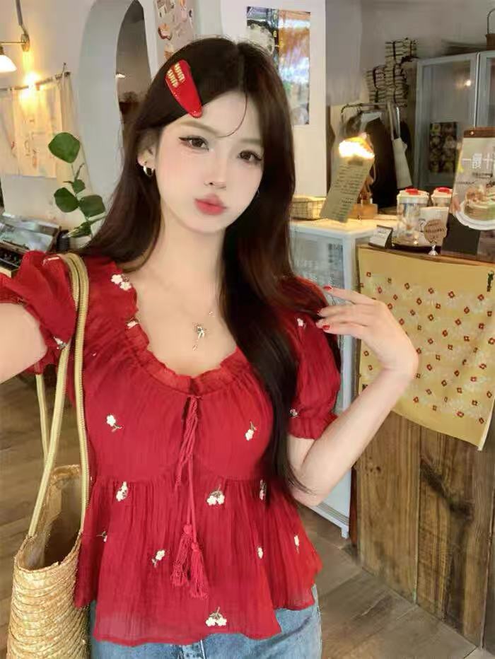 빅 사이즈 여성 의류 여성 의류 마이크로 지방 mm 차 휴식 프랑스식 셔츠 여름 자수 디자인 센스 허리 수축 슬림해 보이는 광장 칼라 맨위