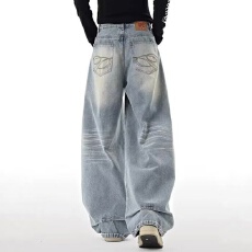批发美式复古浅蓝色<b class='q'>牛仔裤</b>女秋季春秋2026新款直筒休闲宽松水洗阔腿裤