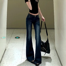 批发美式微喇<b class='q'>牛仔裤</b>女2026秋季新款辣妹低腰百搭弹力修身显瘦喇叭裤子