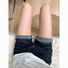 批发深蓝色设计感卷边<b class='q'>牛仔</b><b class='q'>短裤</b><b class='q'>女</b>夏季修身美式辣妹低腰性感a字热裤潮