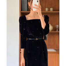 批发有 货<b class='q'>韩国</b>chic优雅方领手工钉珠点缀泡泡袖丝绒<b class='q'>连衣裙</b>女配腰带