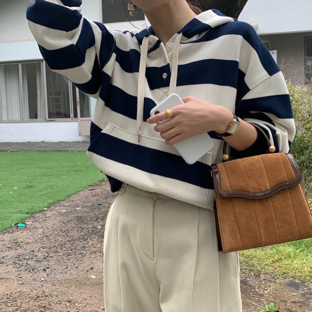 BY35591# 韩国chic条纹连帽卫衣女设计感小众初秋高级感慵懒上衣潮 服裝批發女裝批發服飾貨源