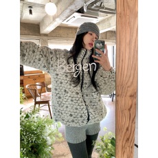 批发韩版 <b class='q'>设计</b>感白色小花摇粒绒立领保暖羊羔毛短外套女秋冬