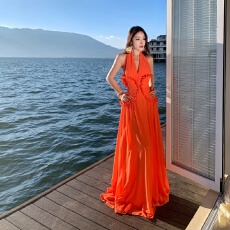 批发挂脖深V木耳边收腰显瘦飘逸网纱宴会礼服名媛度假海边拍照<b class='q'>连衣裙</b>