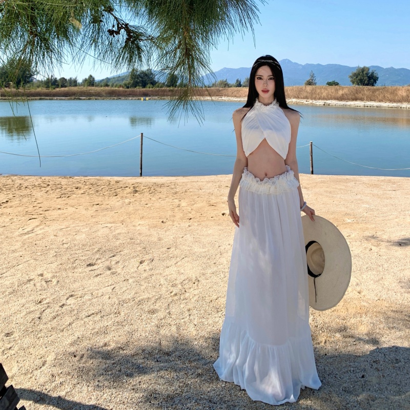 휴가 세트 여성 품격 명문 여성 작은 대중 디자인 섹시함 십자가 행침 목 맨위 연꽃 잎 레이스 롱 스커트 투피스 세트